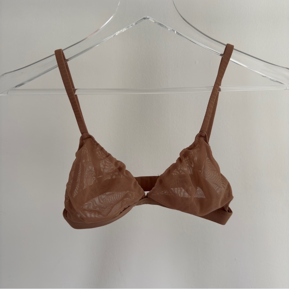 SKIMS Mesh Triangle Bralette - XS